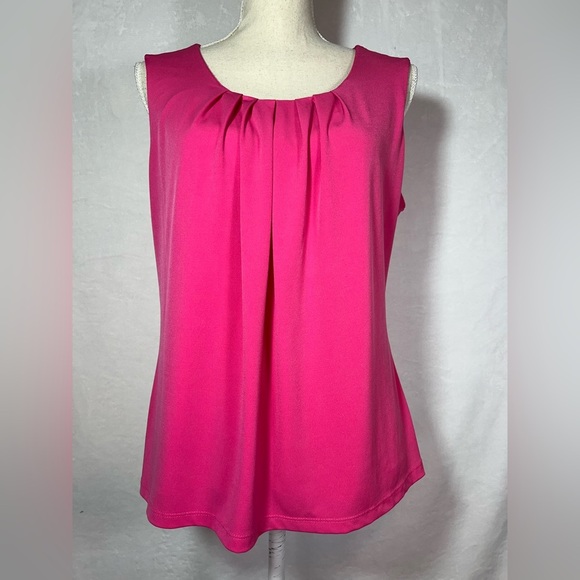 Sunny Leigh Fuchsia Sleeveless Blouse Women’s Size Large Pleated Neckline - Picture 2 of 7